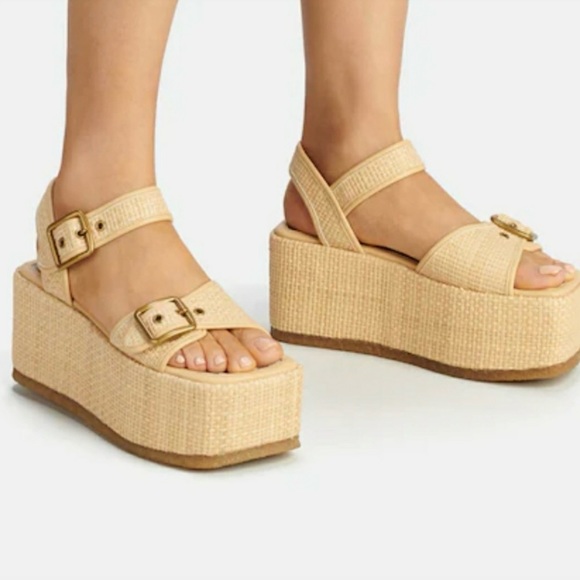 Coach Shoes - COACH Naomi Raffia Flatform Sandals Size 8.5